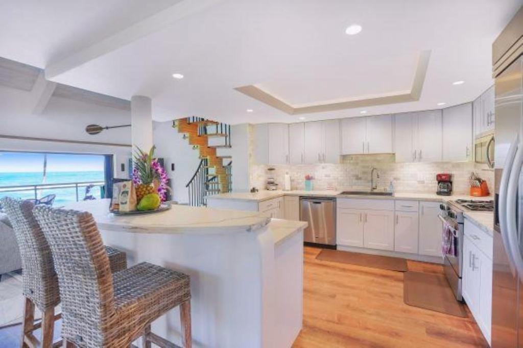 Luxury 2-Story Oceanfront Condo W/ Views & Pool Wailua  Luaran gambar